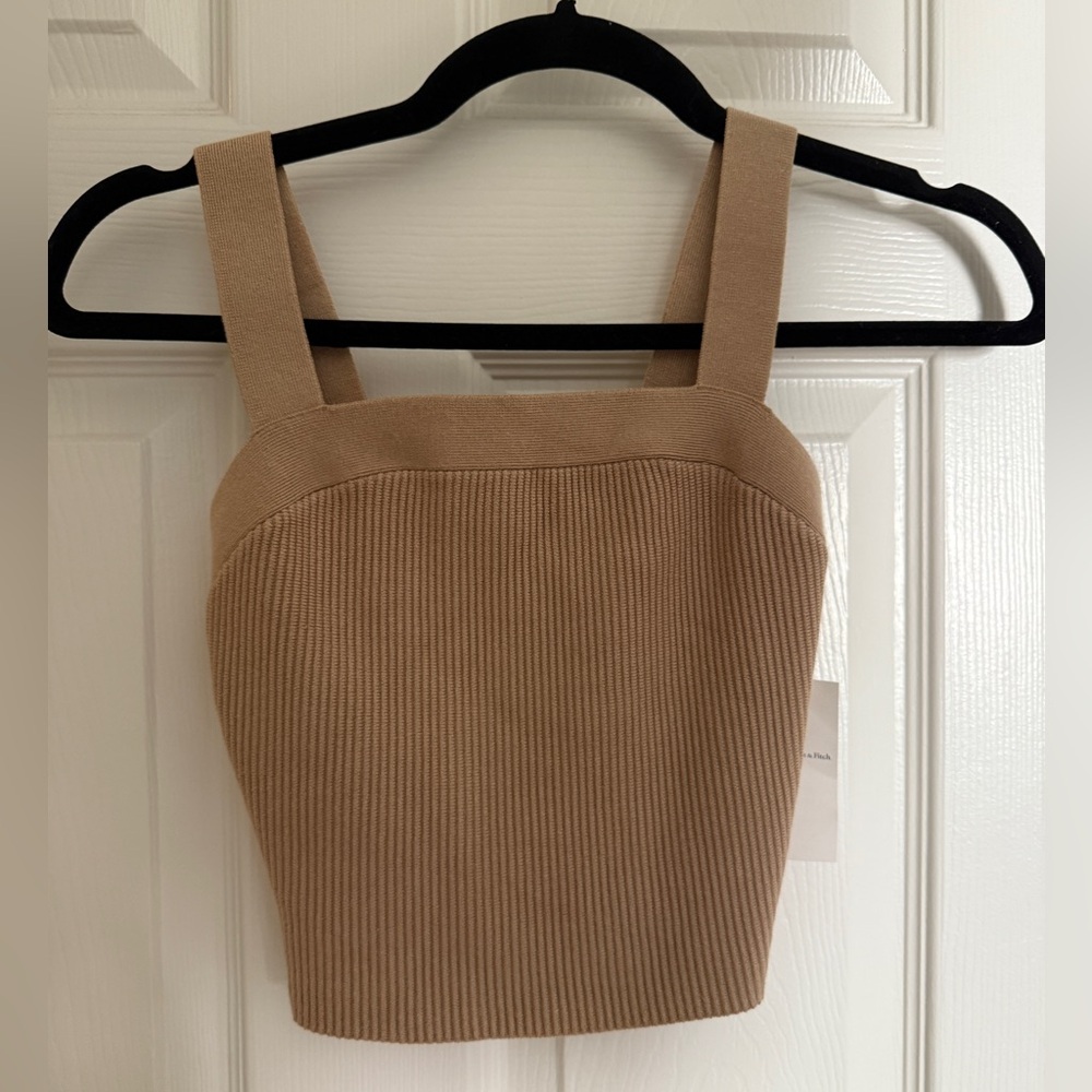 Abercrombie & Fitch ribbed halter top NWT sz small